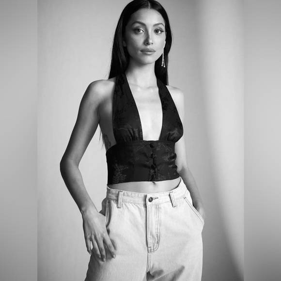 LIONESS Le Paris Halter Tie Button Up Top - Picture 5 of 16